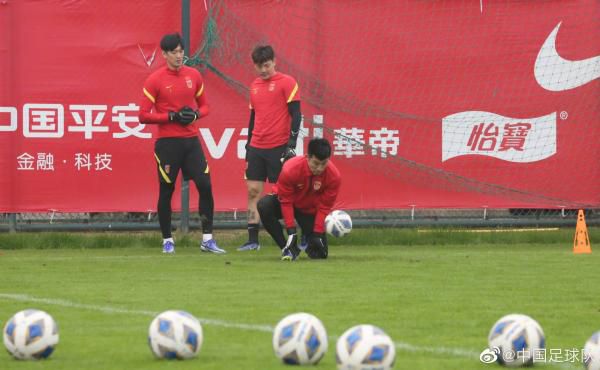 讲述同一世界观全新故事2025-10-21 马律师回归！